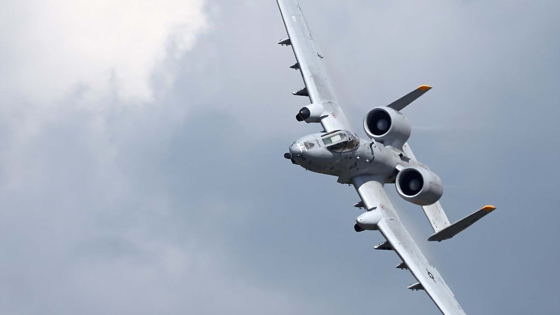 爱游戏下载-“费尔南多·比亚尔巴的球技突破，引领阿根廷美洲狮队走向辉煌”