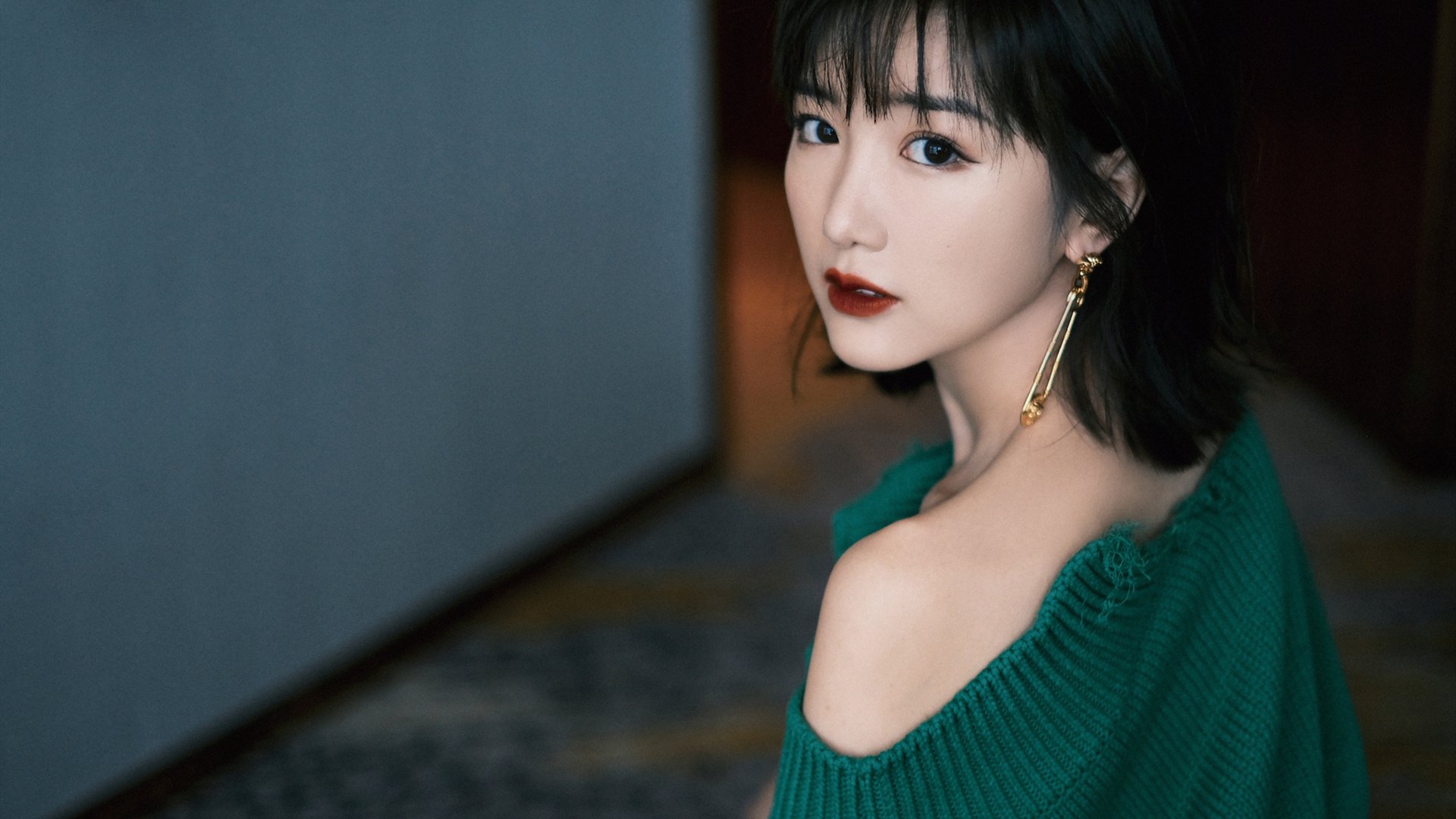 新型球场草坪启用,提升比赛质量,球场草坪养护