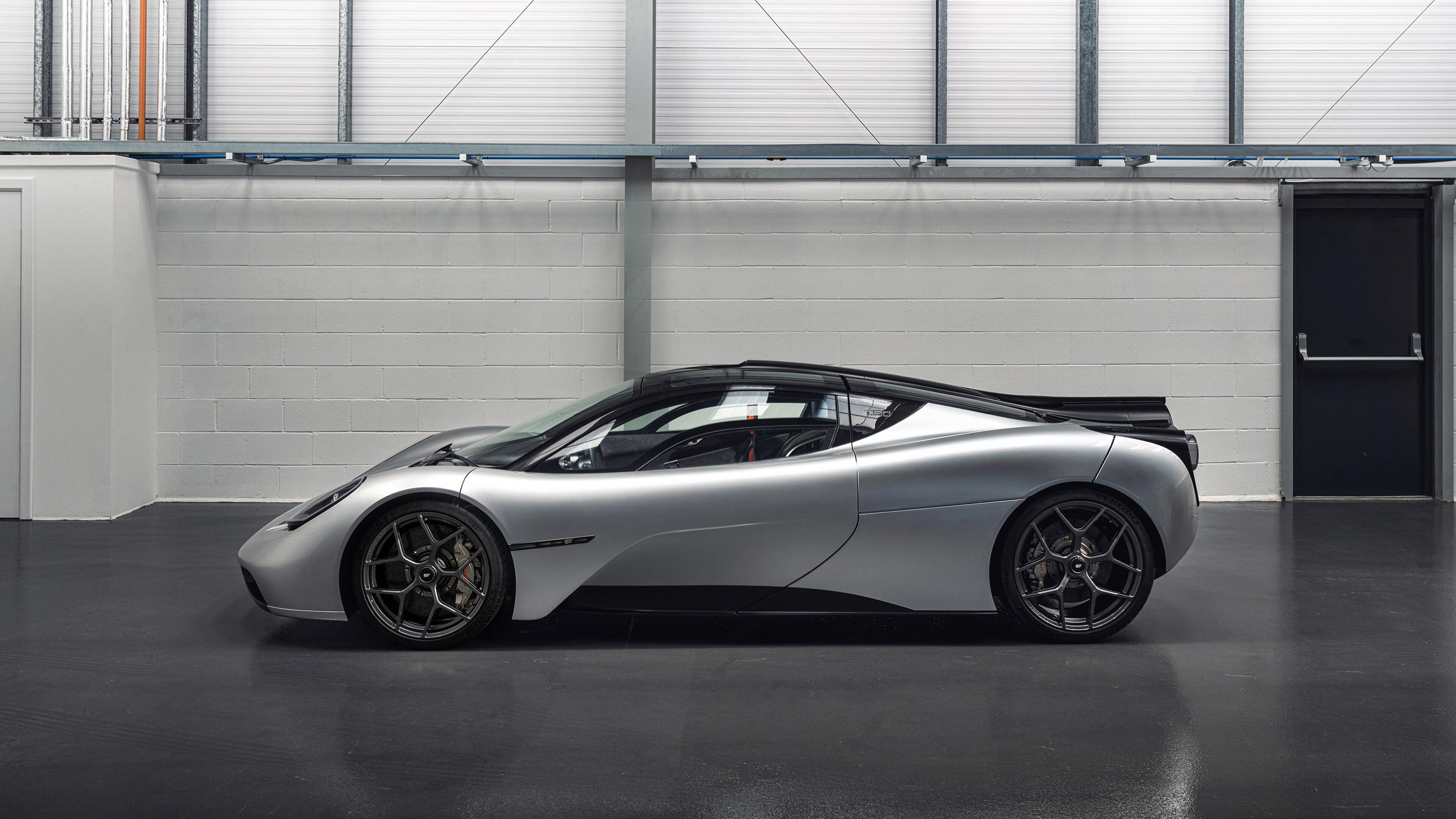 特色足球运动场设计融合文化元素,彰显独特地域特色,足球场设计方案